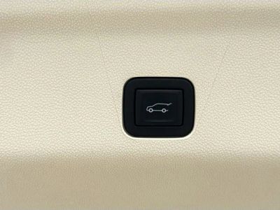 2024 Cadillac Escalade — photo 14 view
