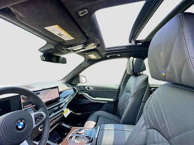 2026 BMW X5 — photo 17 view