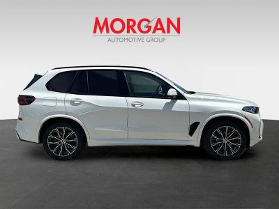 2026 BMW X5 — photo 8 view