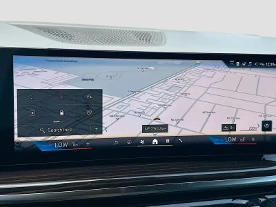 2026 BMW X5 — photo 13 view