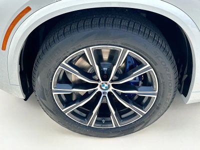 2026 BMW X5 — photo 28 view