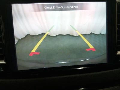 2023 Chrysler Pacifica — photo 16 view