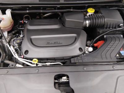 2023 Chrysler Pacifica — photo 9 view