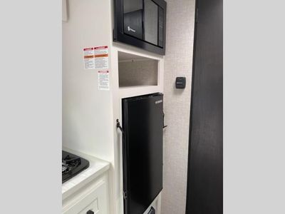 2025 Jayco Jay Flight SLX - Photo 11