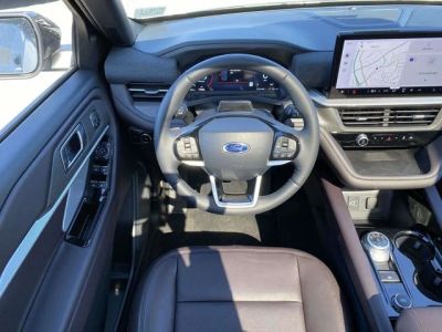 2026 Ford Explorer — photo 10 view
