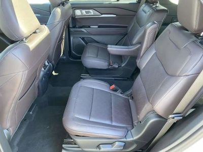 2026 Ford Explorer — photo 11 view