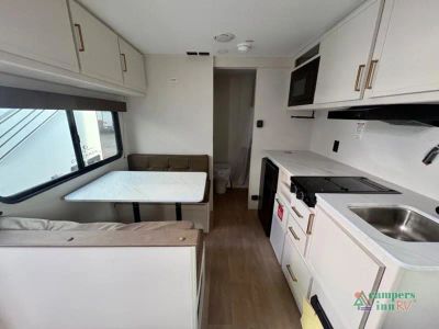 2027 Grand Design Transcend One — photo 9 view