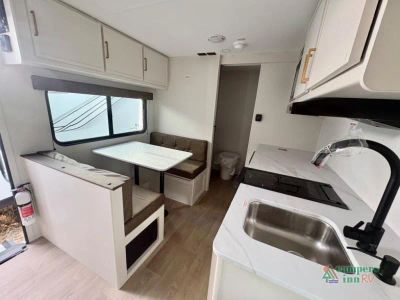 2027 Grand Design Transcend One — photo 12 view