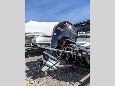 2022 TRACKER Tahoe - Photo 8