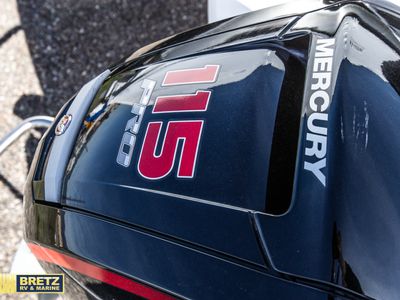 2022 TRACKER Tahoe - Photo 10