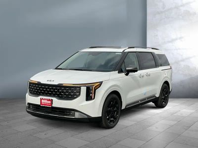 2026 Kia Carnival Hybrid — front three-quarter view