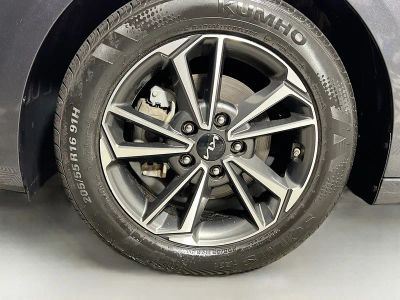 2022 Kia Forte — photo 11 view