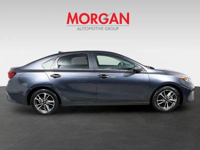2022 Kia Forte — side profile view