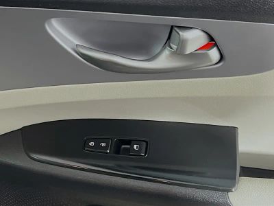 2022 Kia Forte — photo 27 view