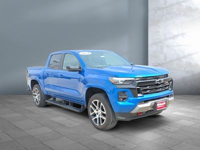 2024 Chevrolet Colorado — photo 8 view