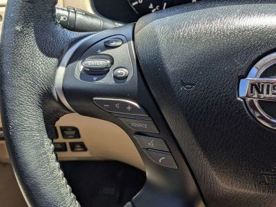 2017 Nissan Pathfinder — photo 23 view