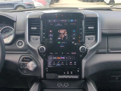 2026 Ram 1500 — photo 18 view