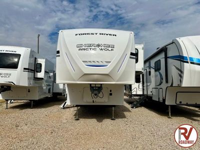 2026 Cherokee Arctic Wolf 38DST - Photo 1