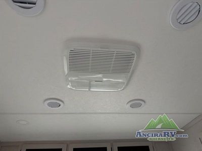 2026 Coachmen RV Chaparral - Photo 16