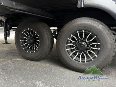 2026 Coachmen RV Chaparral - Photo 36
