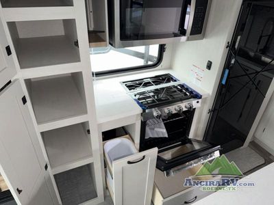 2026 Coachmen RV Chaparral - Photo 12