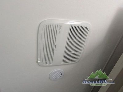 2026 Coachmen RV Chaparral - Photo 17