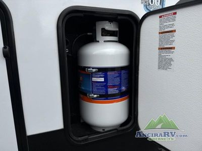 2026 Coachmen RV Chaparral - Photo 38
