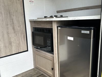 2024 Gulf Stream Trail Boss 160FK - Photo 3