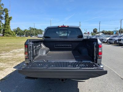 2026 Nissan Frontier — photo 12 view