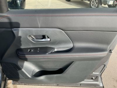 2026 Nissan Kicks - Photo 13