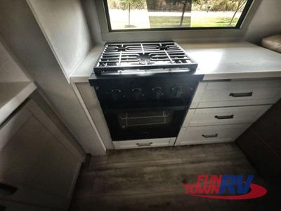 2026 Brinkley Model Z - Photo 26