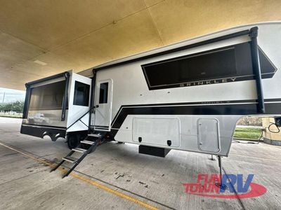 2026 Brinkley Model Z - Photo 15