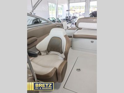 2022 Crownline Eclipse Series - Photo 9