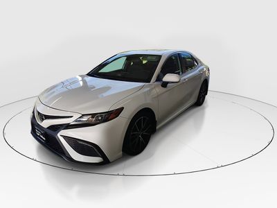 2024 Toyota Camry - Photo 3