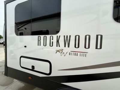 2025 Forest River Rockwood Ultra Lite - Photo 15