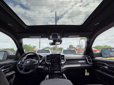 2026 Ram 1500 — photo 10 view