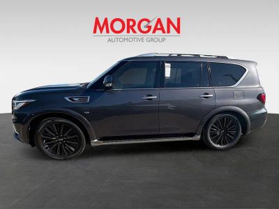 2019 INFINITI QX80 — engine compartment view
