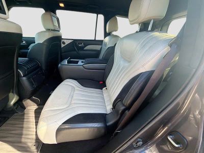 2019 INFINITI QX80 — photo 22 view