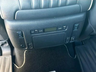 2019 INFINITI QX80 — photo 20 view