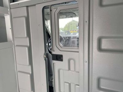 2026 Ford Econoline Cutaway - Photo 10