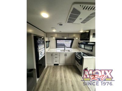 2026 Jayco Jay Feather - Photo 8