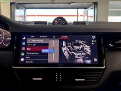 2023 Porsche Cayenne - Photo 18