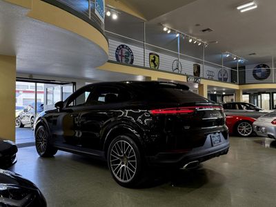 2023 Porsche Cayenne - Photo 2
