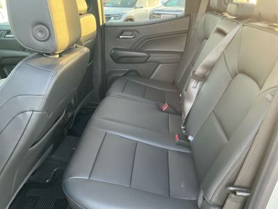 2026 Chevrolet Colorado - Photo 17