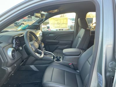 2026 Chevrolet Colorado - Photo 10