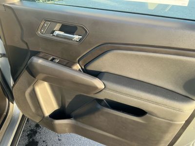 2026 Chevrolet Colorado - Photo 21