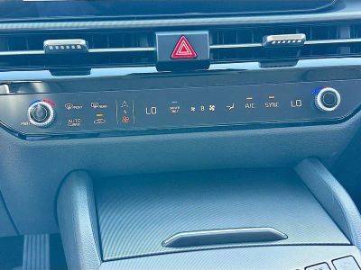 2026 Kia Sportage Hybrid — photo 16 view