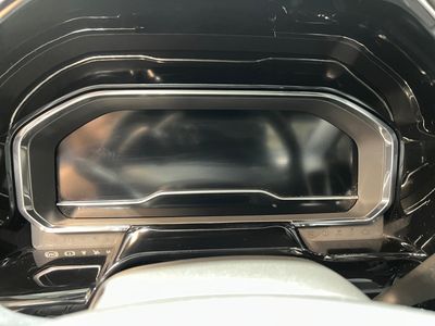 2023 Chevrolet Silverado 1500 — photo 10 view