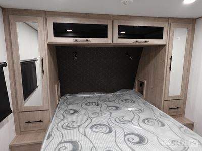 2026 Grand Design Imagine XLS - Photo 8