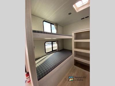 2025 Forest River RV Surveyor Legend X - Photo 8